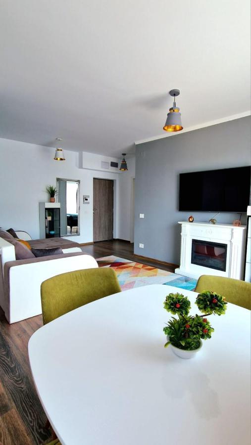 Cozy Apartment Prima Residence Oradea Exteriör bild